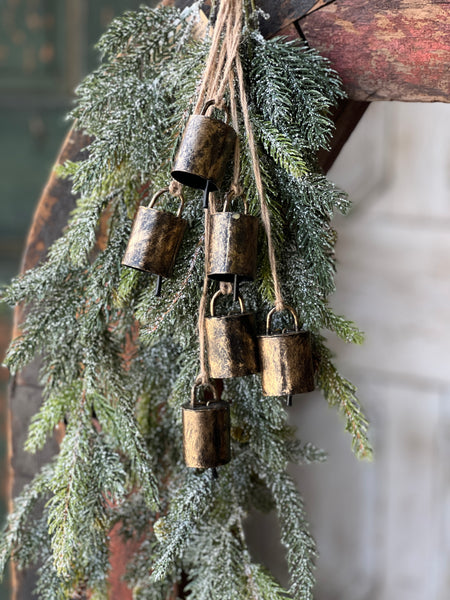 Frosted White Spruce Hanging | 34"