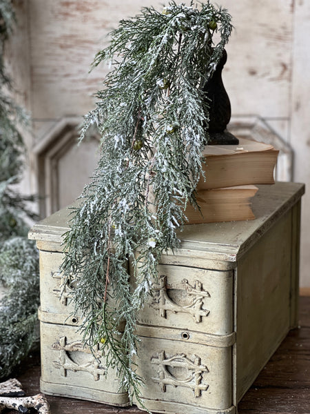 Winterpine Dream Hanging | 29" | Limited Stock - Last 120pcs!