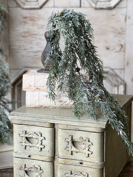 Winterpine Dream Hanging | 29" | Limited Stock - Last 120pcs!