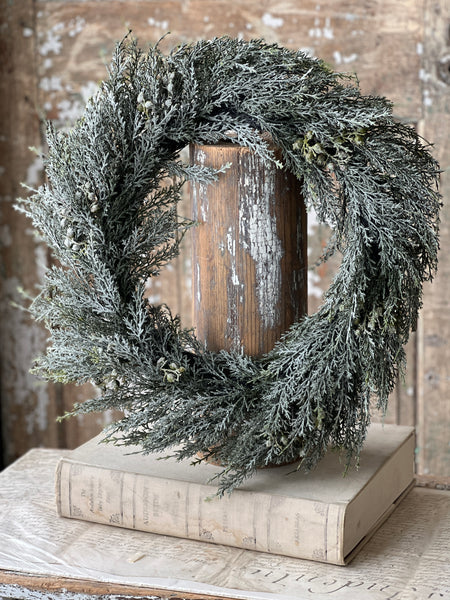 Frosted Twilight Cedar Wreath | 24"