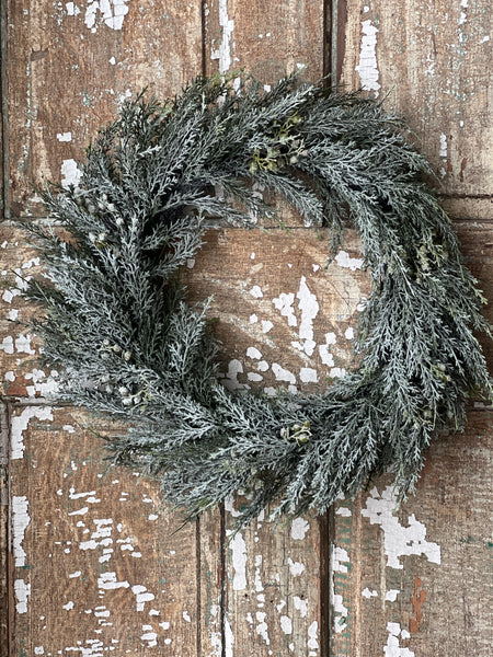 Frosted Twilight Cedar Wreath | 24"