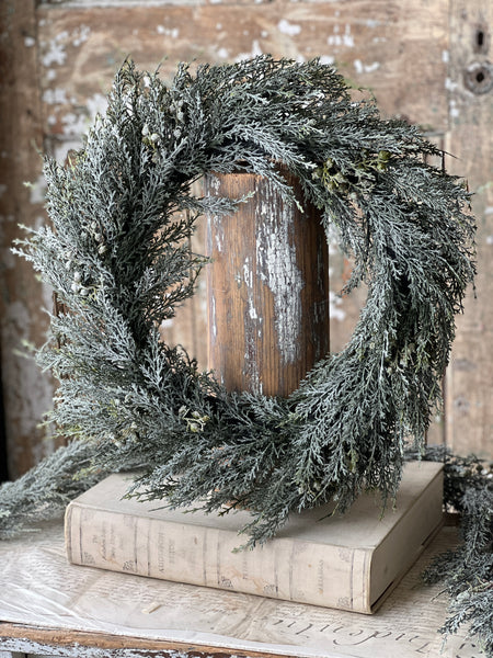 Frosted Twilight Cedar Wreath | 24"