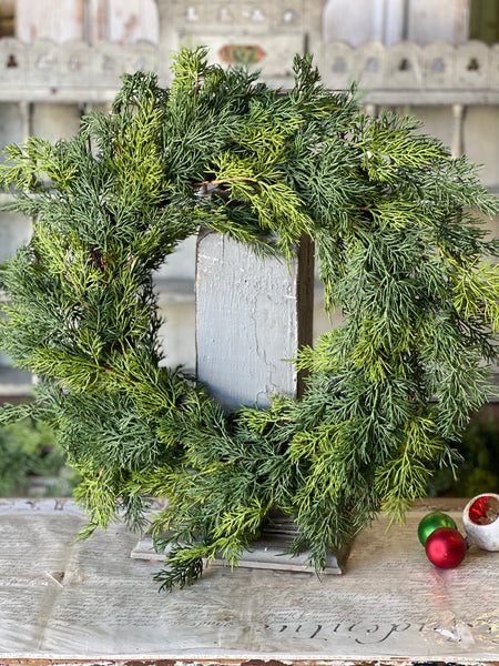 Verdant Cedar Wreath | 22" | Limited Stock - Last 28pcs!