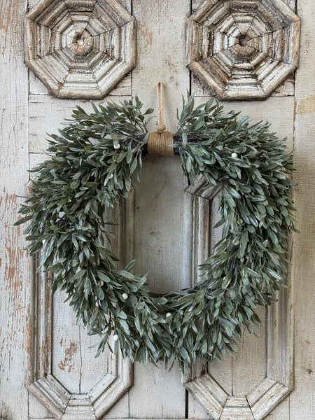 Winter Court Mistletoe Hanging Wreath | 24" | NOT CURRENTLY IN STOCK-New For Holiday 2026!