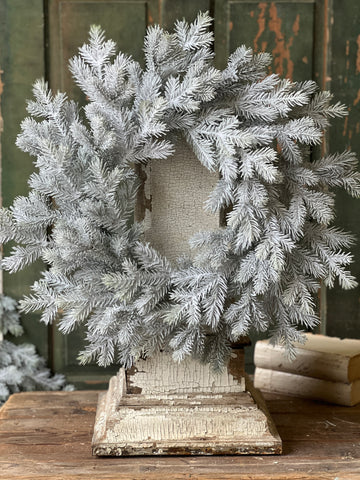 Snowy Sitka Spruce Wreath | 24"