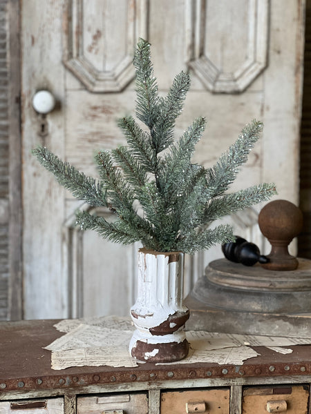 Icy Northlight Pine Bush | 22"