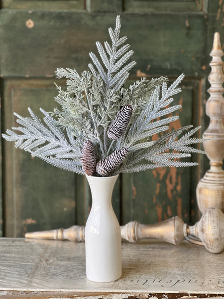 Winter Splendor Pine Spray | 22" | SOLD OUT