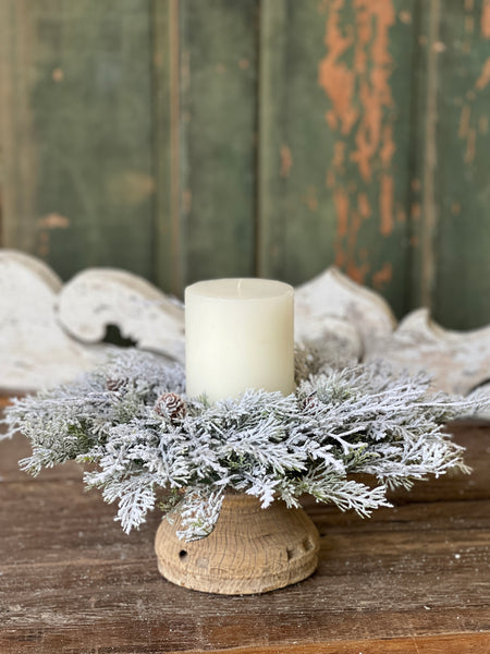 Snowy Nobility Cedar Candle Ring | 16"
