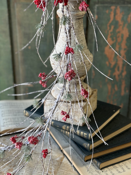 Birchwood Berry & Pine Garland | 5' | Limited Stock - Last 24pcs!