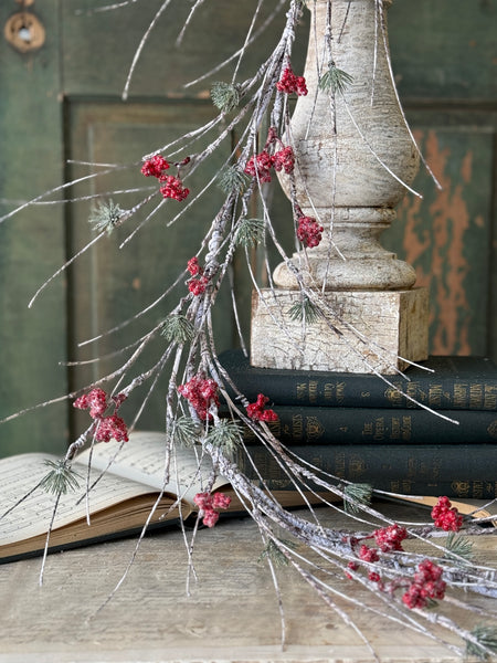 Birchwood Berry & Pine Garland | 5' | Limited Stock - Last 24pcs!