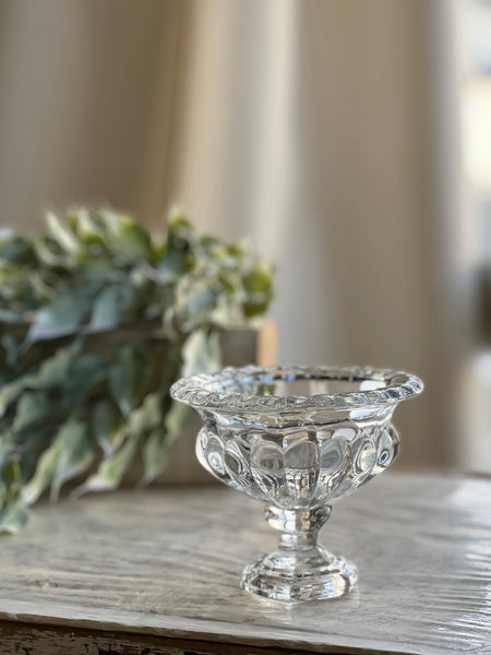 Bestowing Urn | 4.4" | SOLD OUT