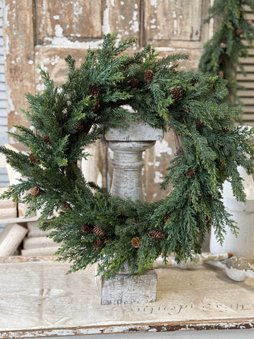 Crosswoods Juniper Wreath | 22" | NOT CURRENTLY IN STOCK-New For Holiday 2026!