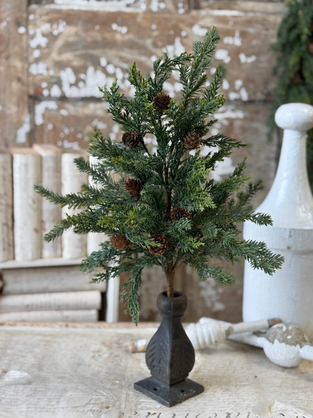 Crosswoods Juniper Bush | 20" | NOT CURRENTLY IN STOCK-New For Holiday 2026!