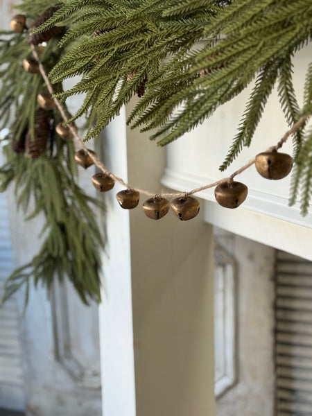 Gold Song Garland Small | 6'