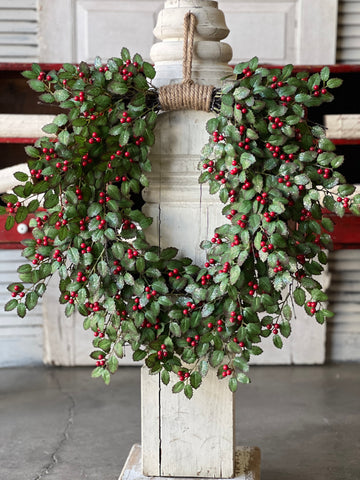 Holly Hanging Wreath w/ Berry | 28" | SOLD OUT