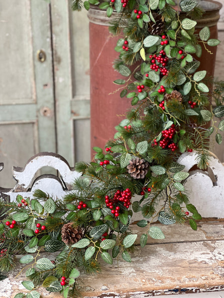 Elmsley Pine & Berry Garland | 6' | SOLD OUT