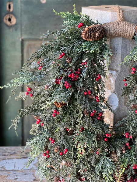 Divinity Berry Hanging Wreath | 28" | SOLD OUT