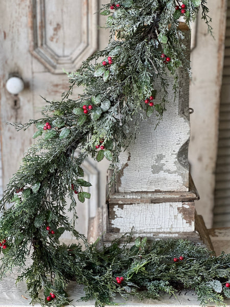 Holly Hill Cedar Garland | 6'