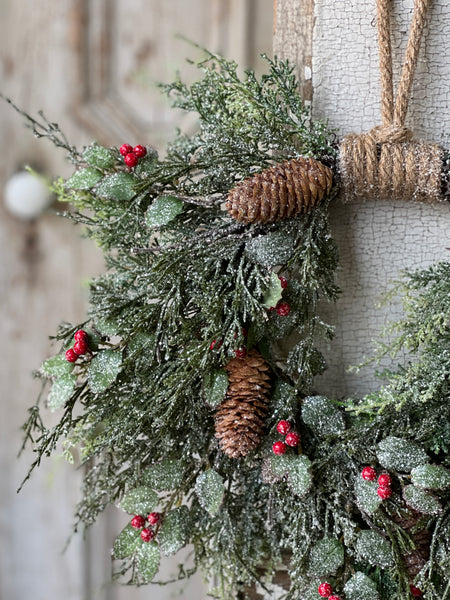 Holly Hill Cedar Hanging Wreath | 20"