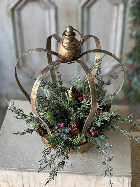 Holly Hill Cedar Half Sphere | 10"