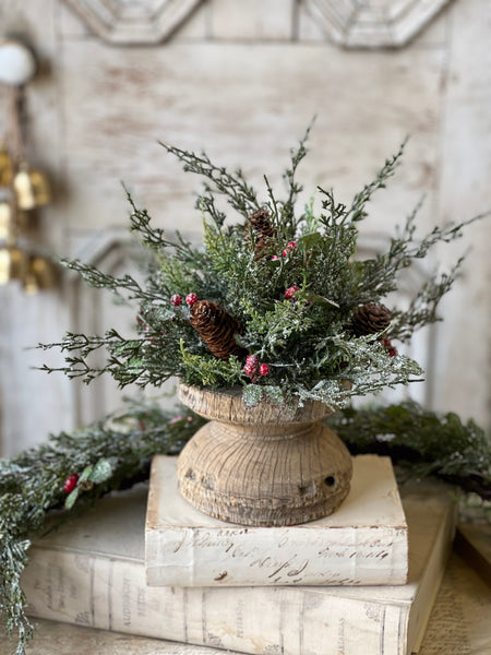 Holly Hill Cedar Half Sphere | 10"