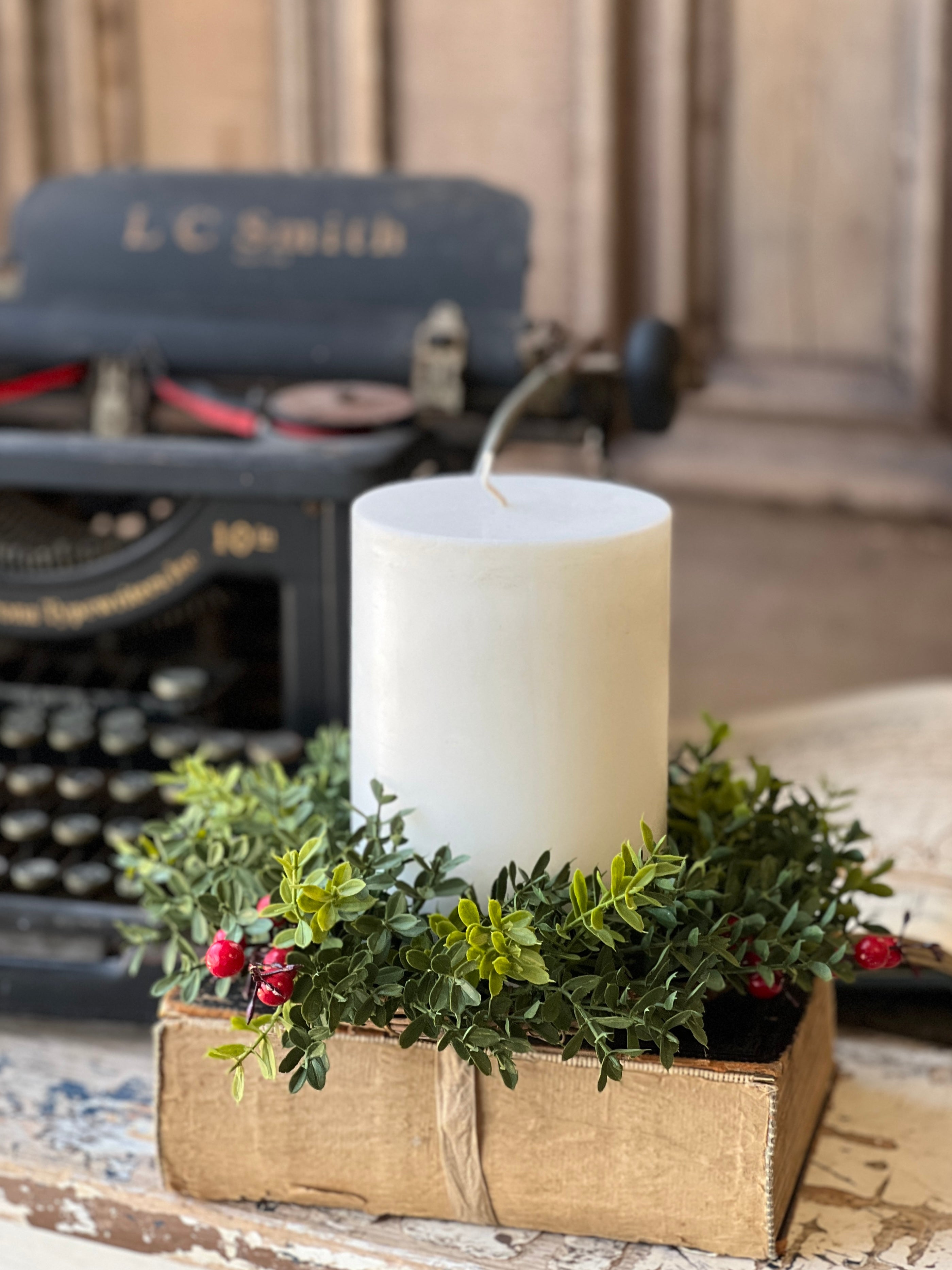 New England Boxwood Candle Ring | 10