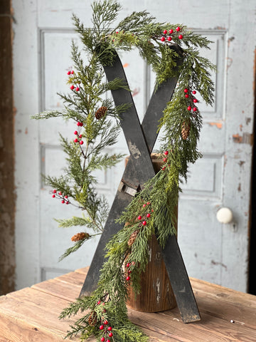 Alpine w/ Berries Garland | 6'