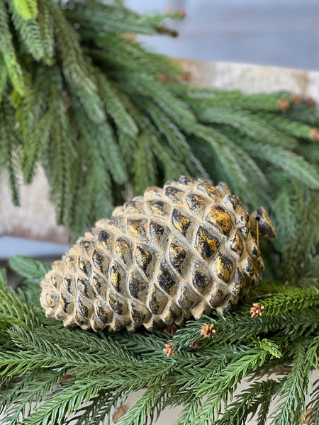 Nature's Masterpiece | 8" | Pinecone