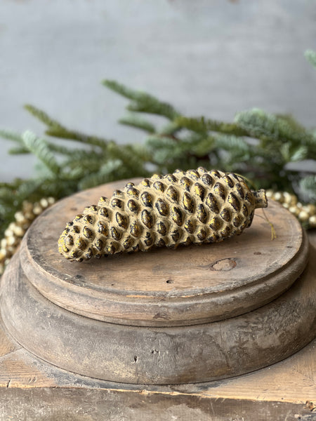 Nature's Masterpiece | 8" | Pinecone