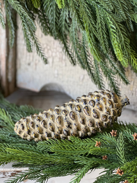 Nature's Masterpiece | 8" | Pinecone