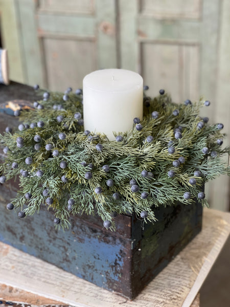 Midnight Juniper Candle Ring | 18"