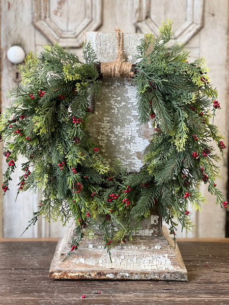 Redpoint Cedar Hanging Wreath | 24" | SOLD OUT