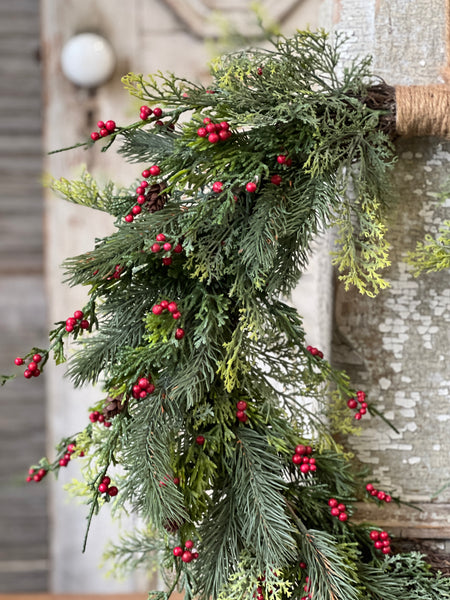 Redpoint Cedar Hanging Wreath | 24" | SOLD OUT
