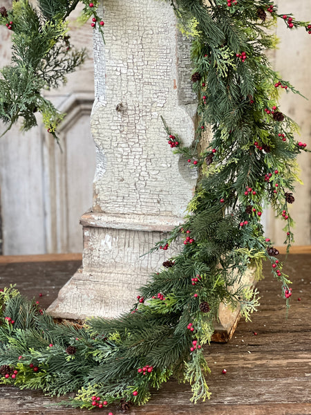 Redpoint Cedar Garland | 6' | CLEAN UP SPECIAL!  $19.95 - Last 4pcs!