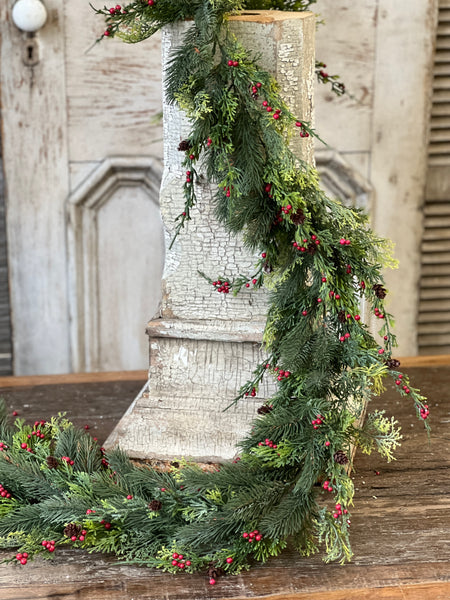 Redpoint Cedar Garland | 6' | CLEAN UP SPECIAL!  $19.95 - Last 4pcs!