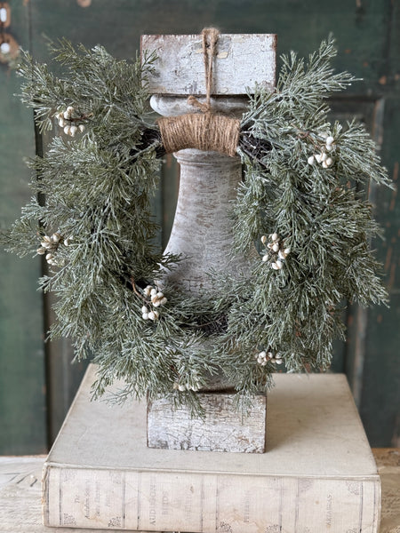 Tee Berry Cedar Hanging Wreath | 17" | NOT CURRENTLY IN STOCK - ETA July