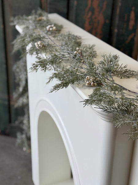 Tee Berry Cedar Garland | 6' | NOT CURRENTLY IN STOCK - ETA July