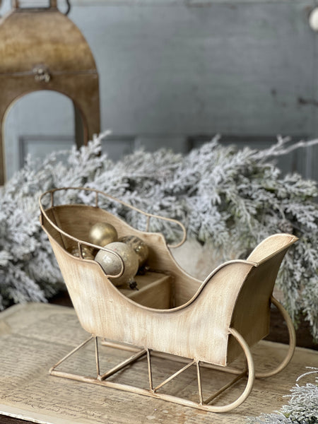 Kringle's Coach Sleigh | 14" | SOLD OUT