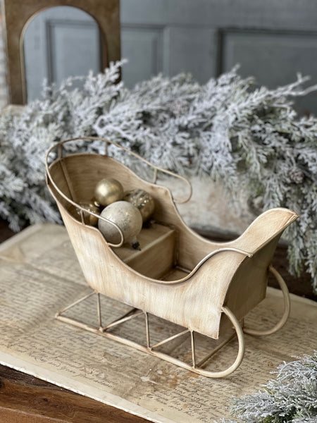 Kringle's Coach Sleigh | 14" | SOLD OUT