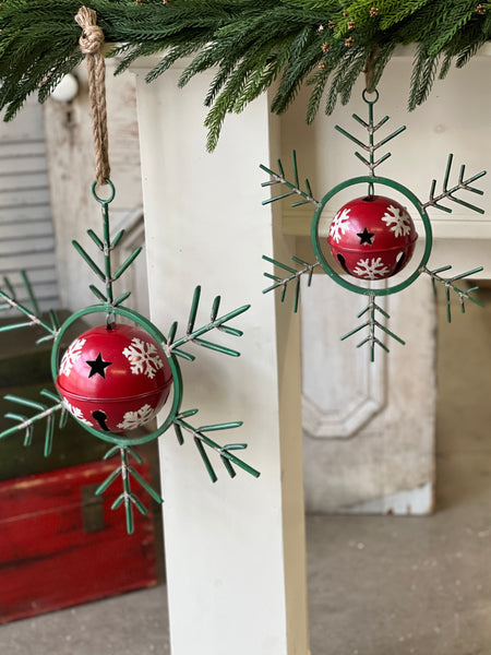 Snowflake Serenade Bells | Set/2