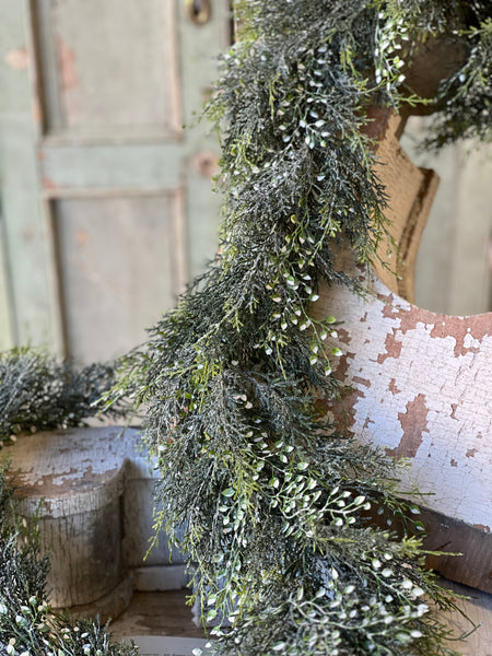 Shimmering Cedar Garland | 6'
