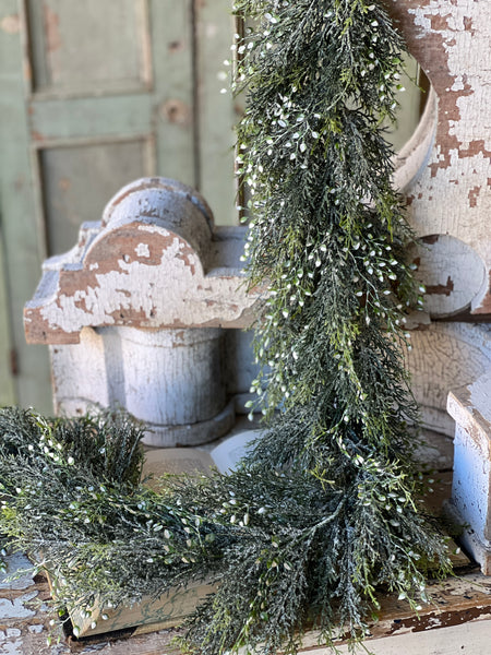 Shimmering Cedar Garland | 6'
