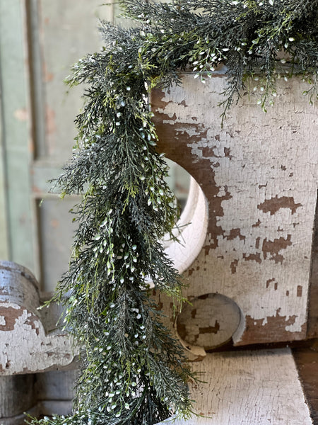Shimmering Cedar Garland | 6'