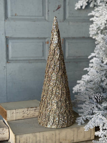 Opulent Tannenbaum Tree | 20"