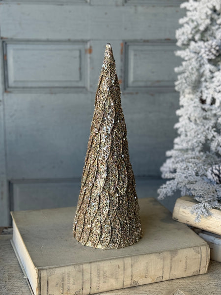 Opulent Tannenbaum Tree | 17"