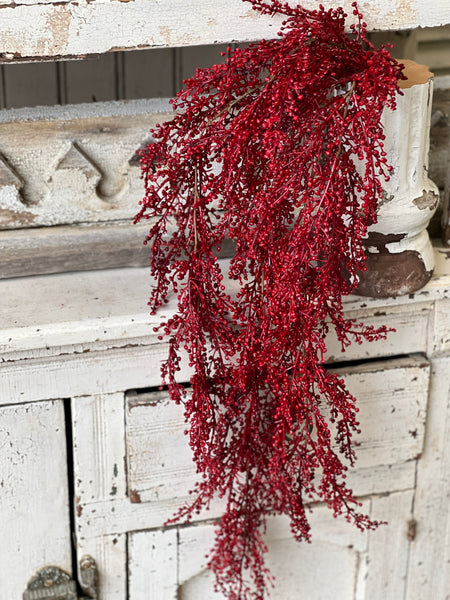 Frivolity Berry Hanging | 30