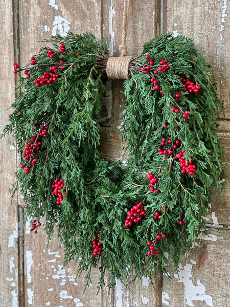 Emerald Falls w/ Berry Hanging Wreath | 24"