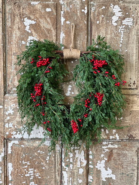 Emerald Falls w/ Berry Hanging Wreath | 20"
