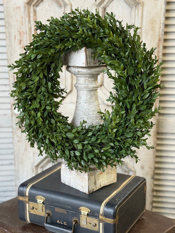 Nottswood Leaves Wreath | 20" | NOT CURRENTLY IN STOCK-New For Holiday 2026!