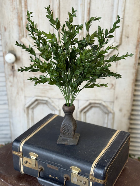 Nottswood Leaves Bush | 18" | NOT CURRENTLY IN STOCK-New For Holiday 2026!